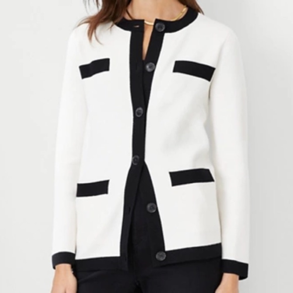 ANN TAYLOR Patch Pocket Cardigan
